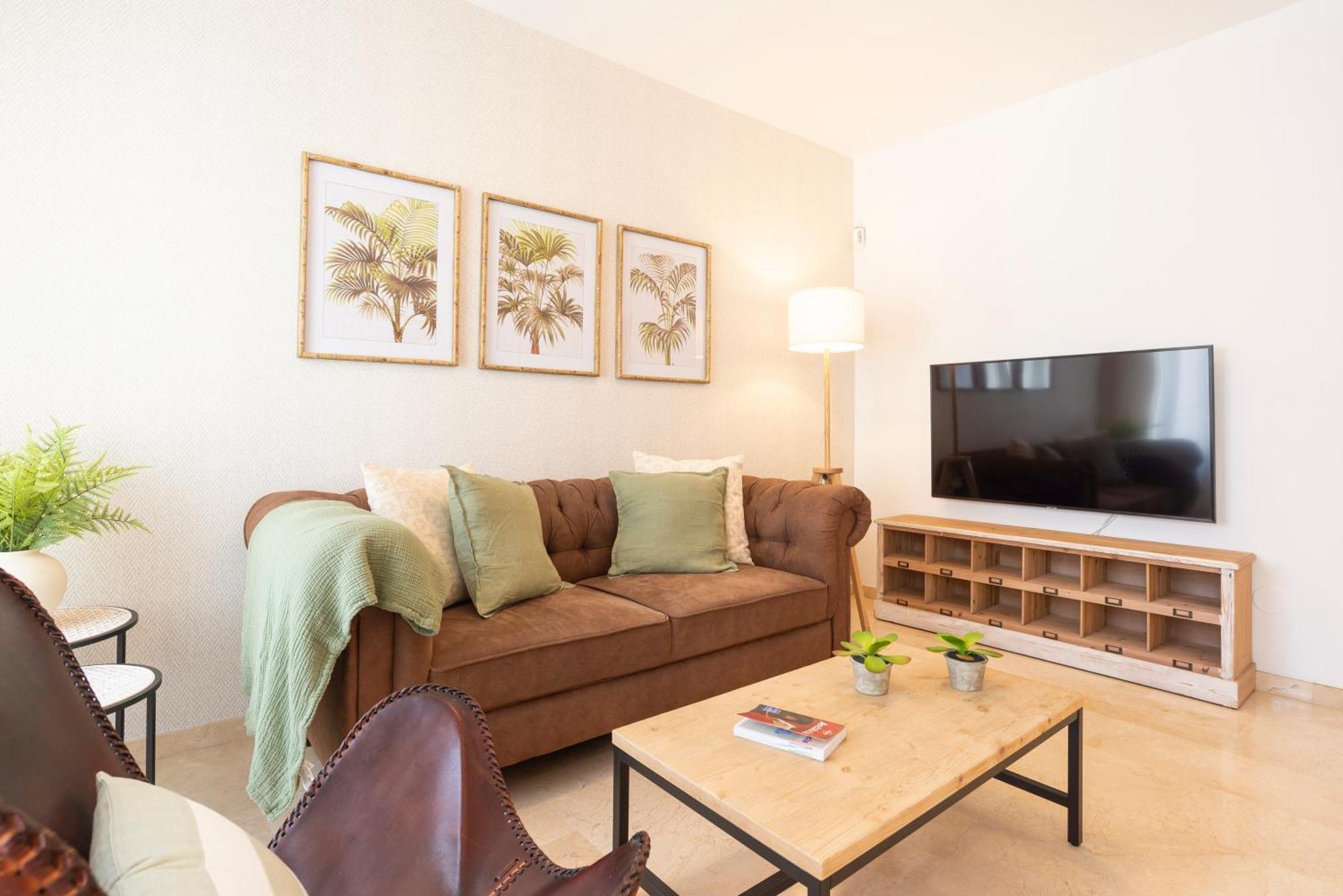 Apartment & Pool In Malaga City Center Экстерьер фото